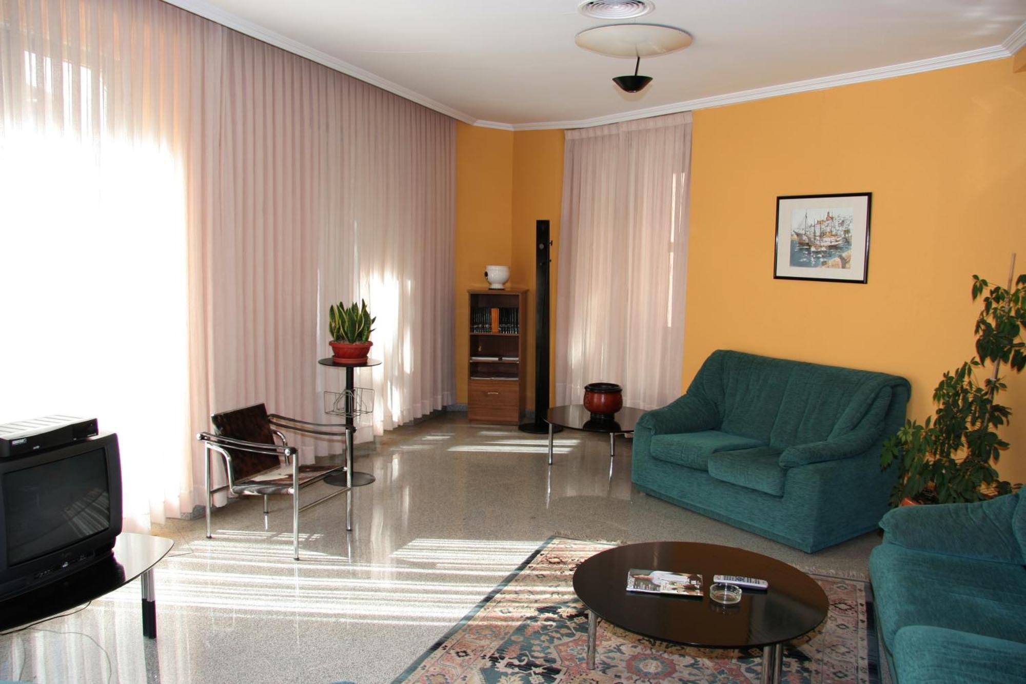 Hostal Paris Βαγιαδολίδ Εξωτερικό φωτογραφία