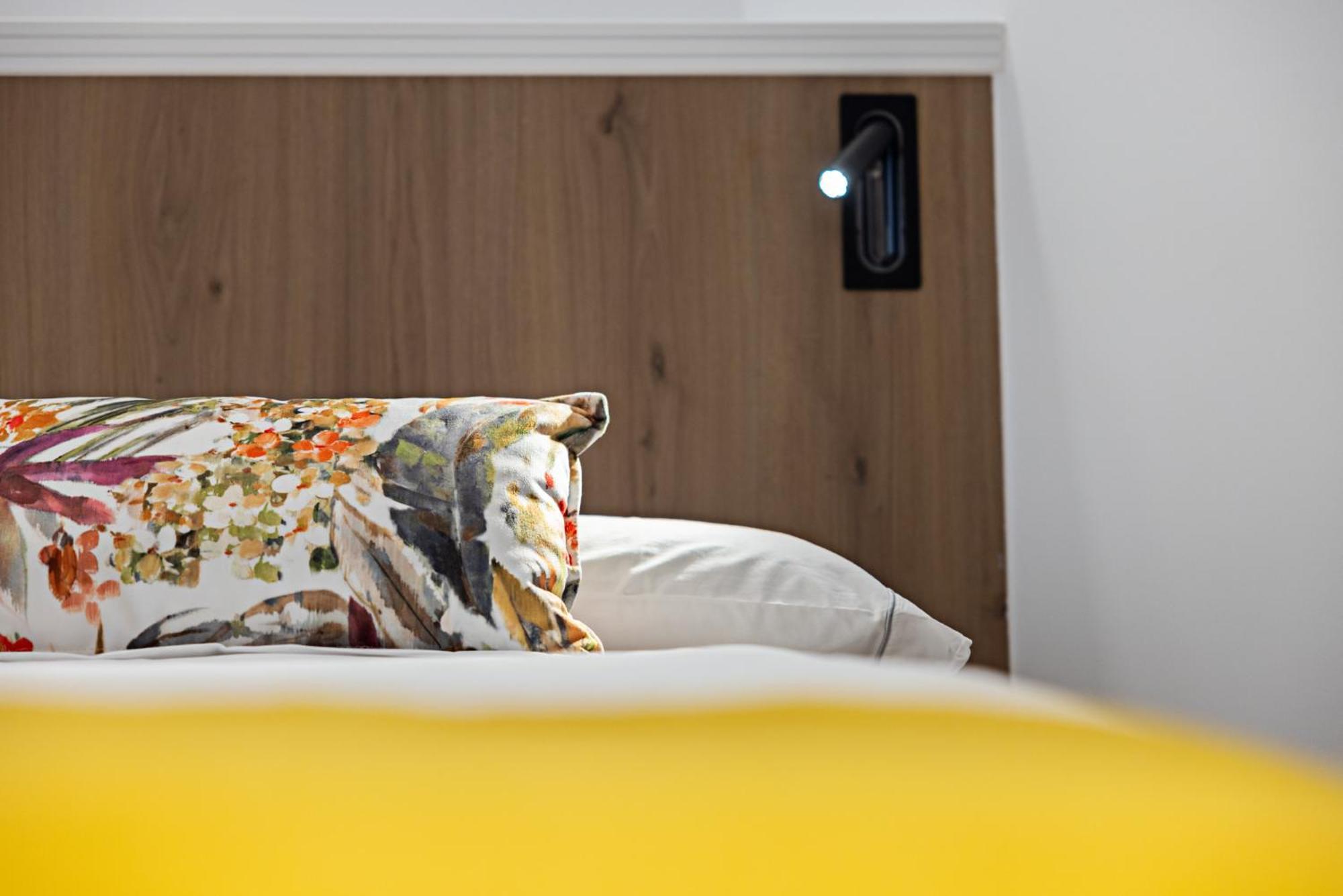 Hostal Paris Βαγιαδολίδ Εξωτερικό φωτογραφία