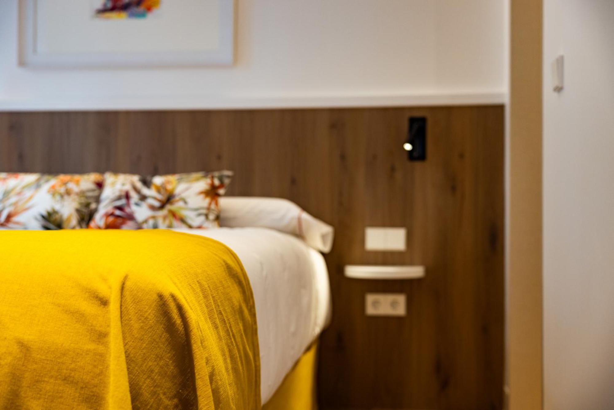 Hostal Paris Βαγιαδολίδ Εξωτερικό φωτογραφία