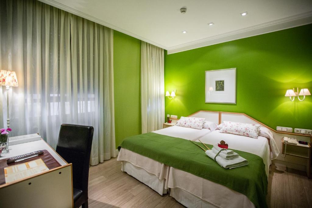 Hostal Paris Βαγιαδολίδ Εξωτερικό φωτογραφία