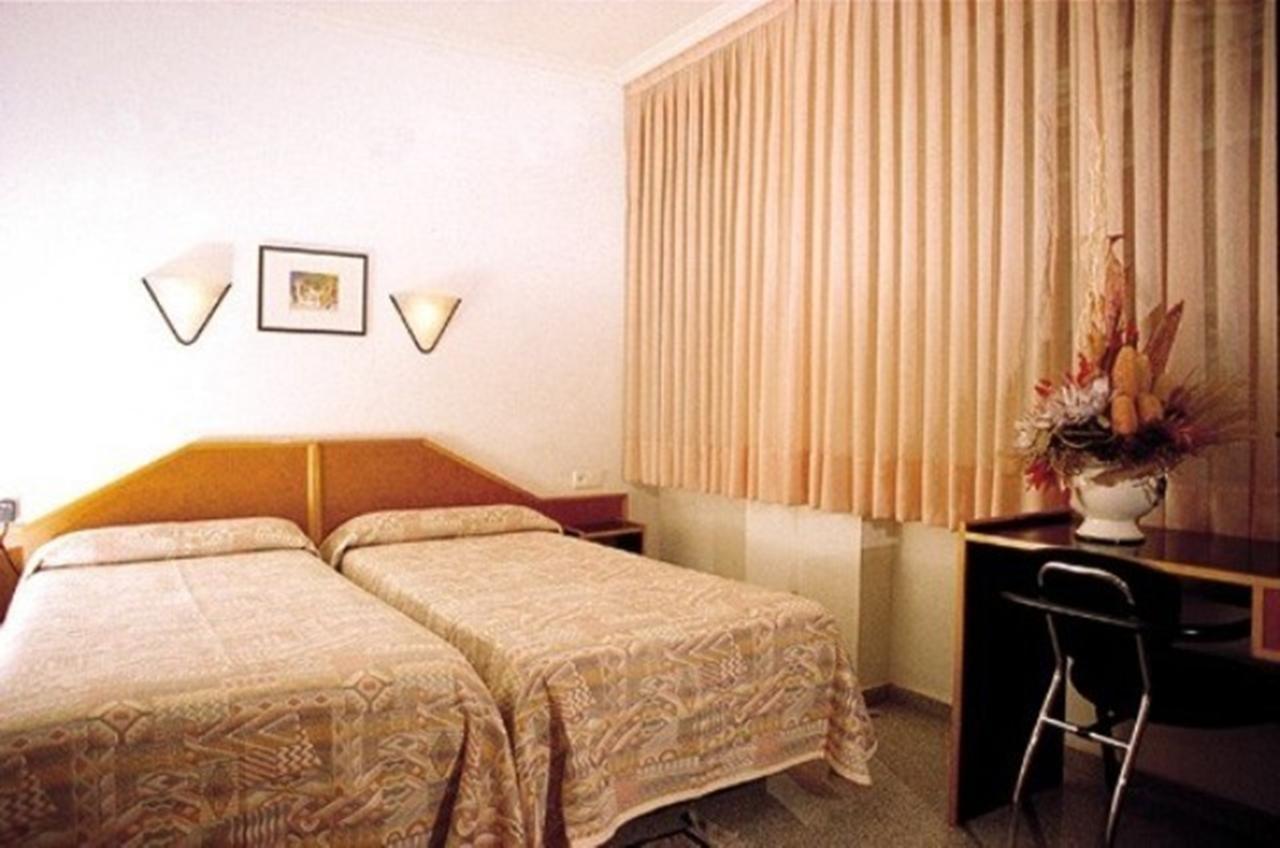 Hostal Paris Βαγιαδολίδ Εξωτερικό φωτογραφία