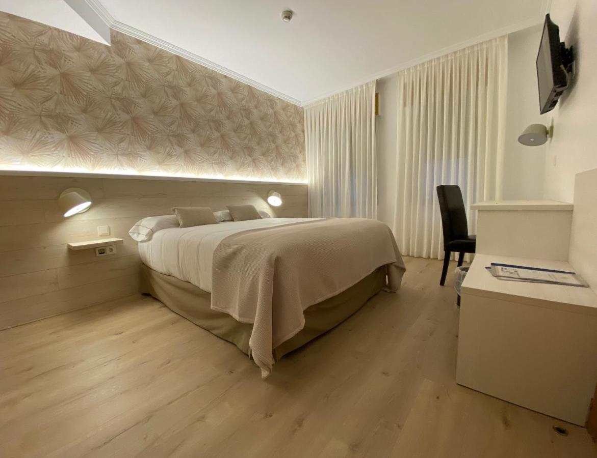 Hostal Paris Βαγιαδολίδ Εξωτερικό φωτογραφία