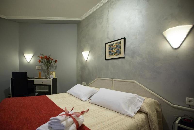 Hostal Paris Βαγιαδολίδ Εξωτερικό φωτογραφία